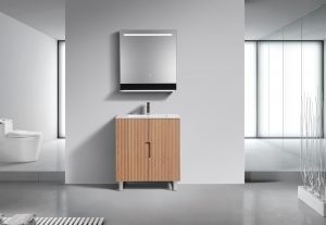 32'' Fiore Free Standing Bathroom Vanity w/ Chrome Legs - Oakwood