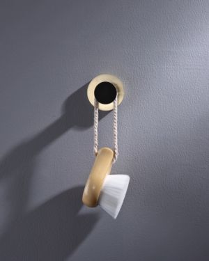 Aqua RONDO Single Robe Hook – Gold & Black